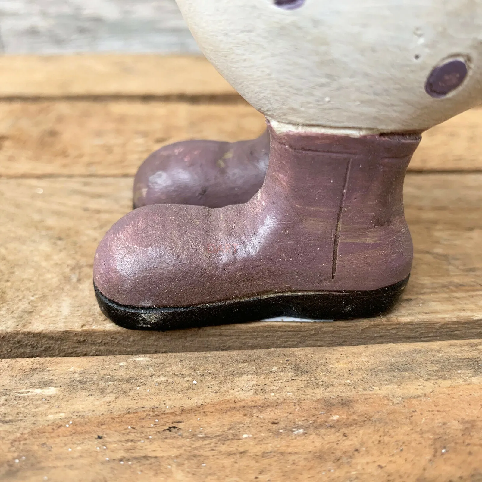 Lilac Polka Dot Duck With Umbrella